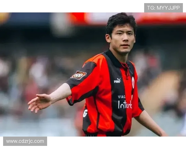 杨晨以奋斗精神书写中国足球留洋传奇激励新一代青年追梦未来